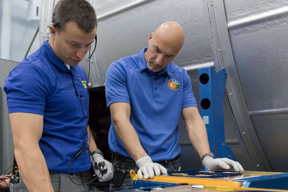 ESA astronaut Luca Parmitano (right) training with NASA astronaut Andrew Morgan in preparation for their upcoming mission to the ISS