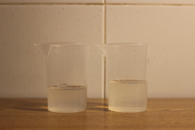 Which laundry enzymes work best? Science in School